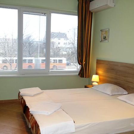 Guest Rooms Kom Sófia Quarto foto